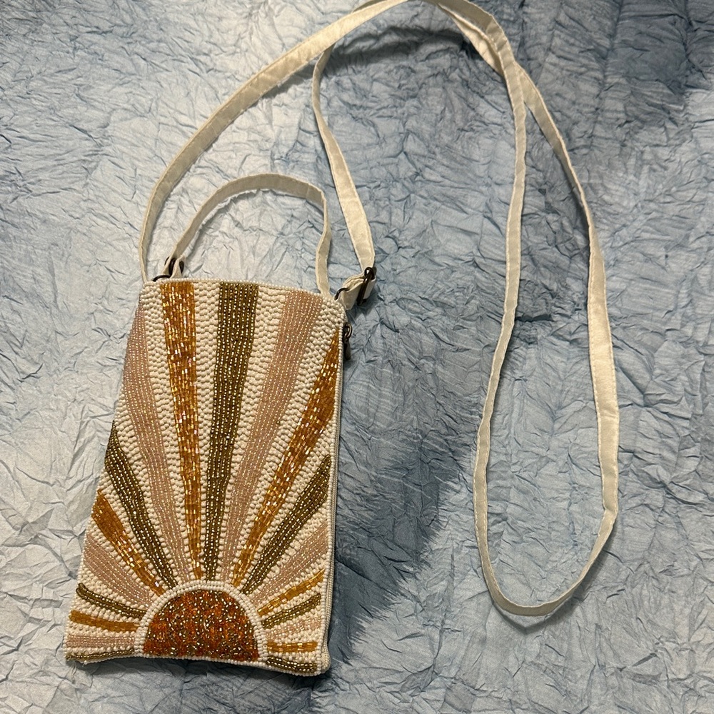 85. Elegant Beaded Sunburst Crossbody Bag